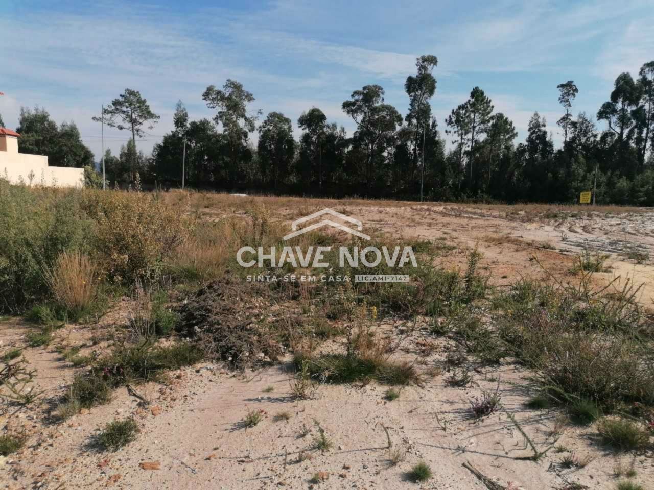 Terreno Comércio / Armazém para Venda em Gondomar (São Cosme), Valbom e Jovim