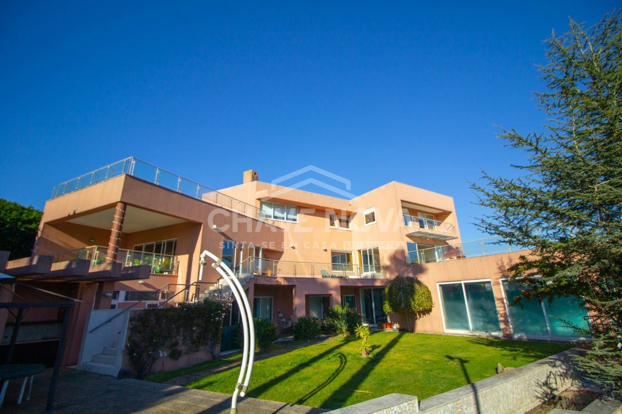 Moradia T6 para Venda em São Felix da Marinha