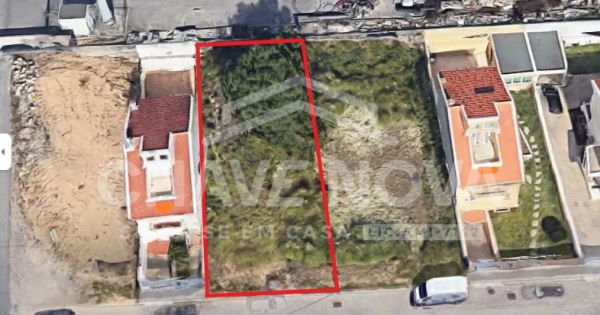 Land for sale in Vila Nova de Gaia, Portugal — €50,000