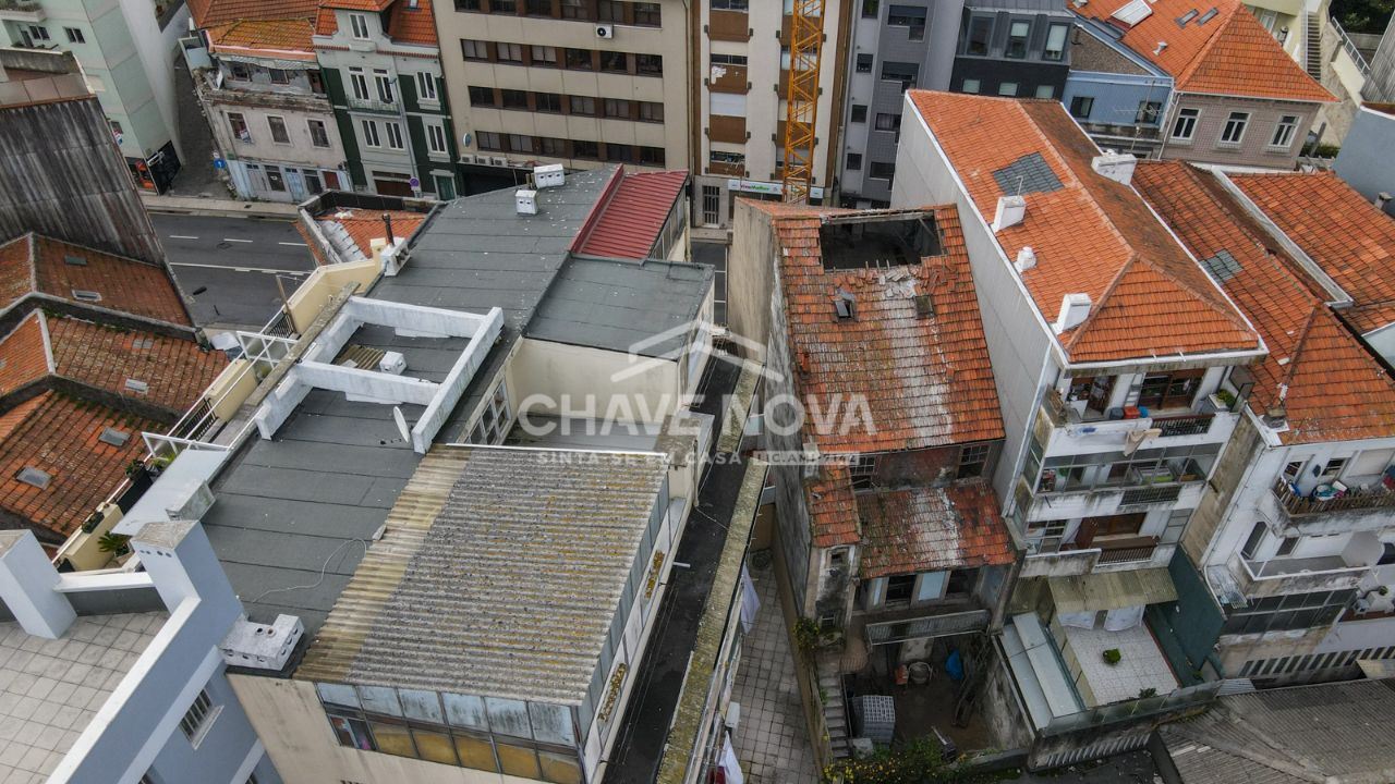 Apartamento T1 para Venda em Cedofeita, Santo Ildefonso, Sé, Miragaia, São Nicolau e Vitória Foto 16