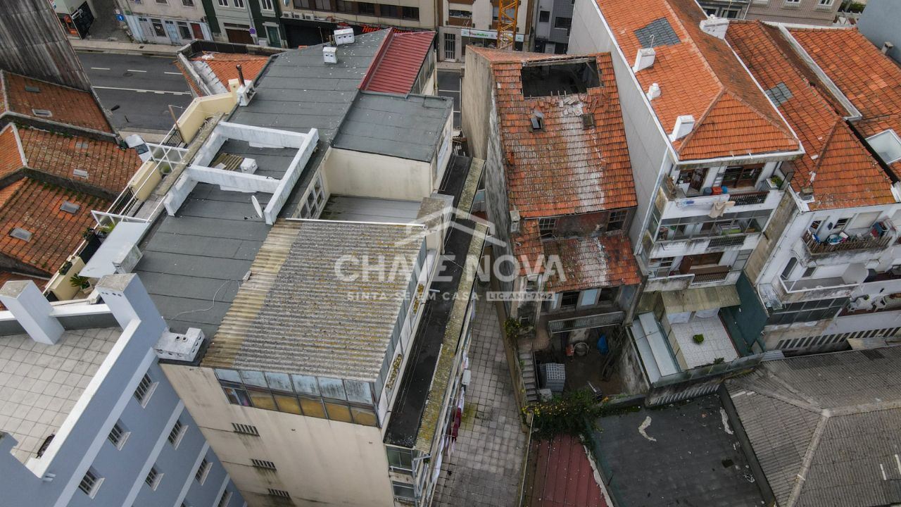 Apartamento T1 para Venda em Cedofeita, Santo Ildefonso, Sé, Miragaia, São Nicolau e Vitória Foto 17