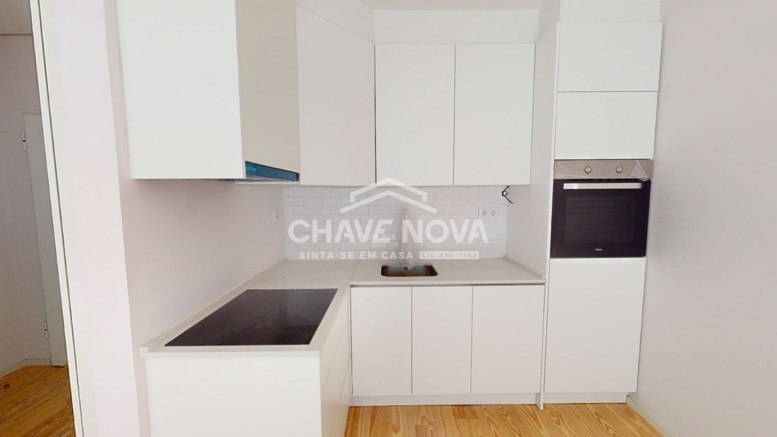 Apartamento T1 para Venda em Cedofeita, Santo Ildefonso, Sé, Miragaia, São Nicolau e Vitória Foto 2