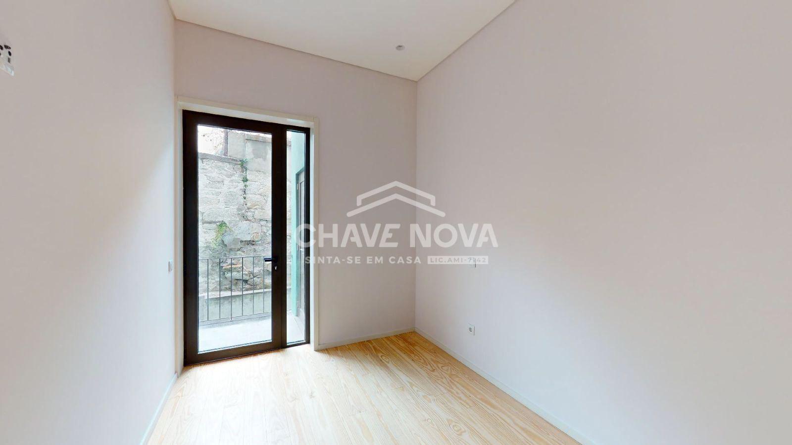 Apartamento T1 para Venda em Cedofeita, Santo Ildefonso, Sé, Miragaia, São Nicolau e Vitória Foto 6