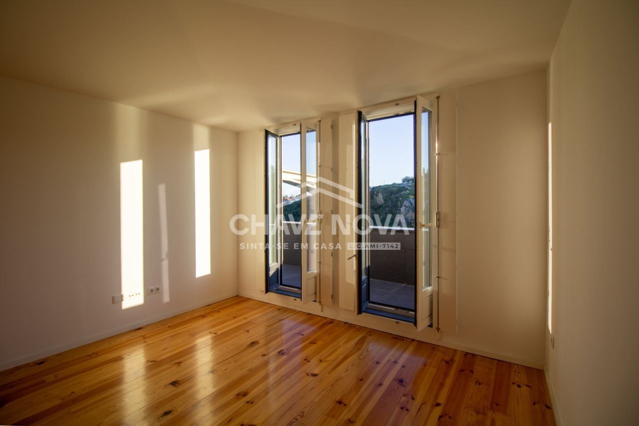 Apartamento T2 para Venda em Cedofeita, Santo Ildefonso, Sé, Miragaia, São Nicolau e Vitória Foto 18