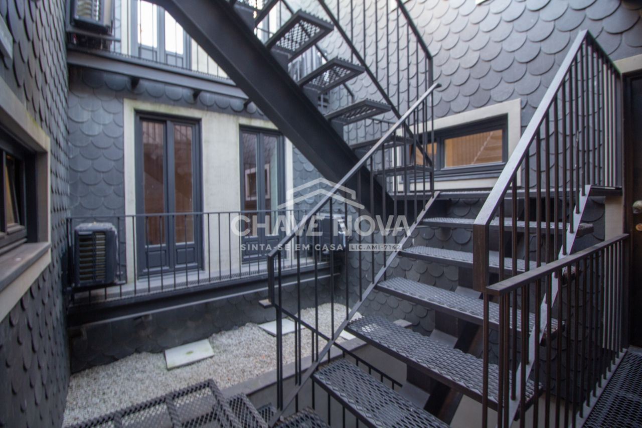 Apartamento T2 para Venda em Cedofeita, Santo Ildefonso, Sé, Miragaia, São Nicolau e Vitória Foto 20