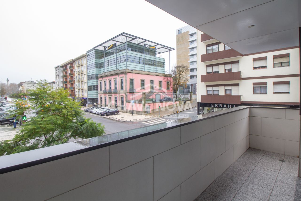 Apartamento T2 para Venda em Cedofeita, Santo Ildefonso, Sé, Miragaia, São Nicolau e Vitória Foto 11