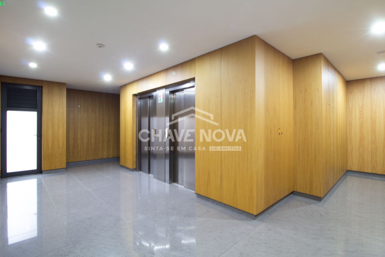 Apartamento T2 para Venda em Cedofeita, Santo Ildefonso, Sé, Miragaia, São Nicolau e Vitória Foto 20