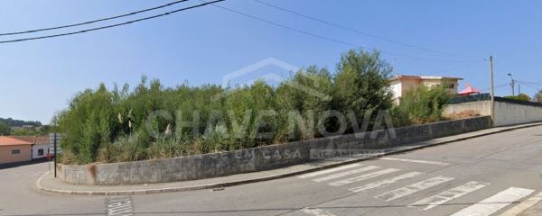 Land for sale in Vila Nova de Gaia, Portugal — €750,000