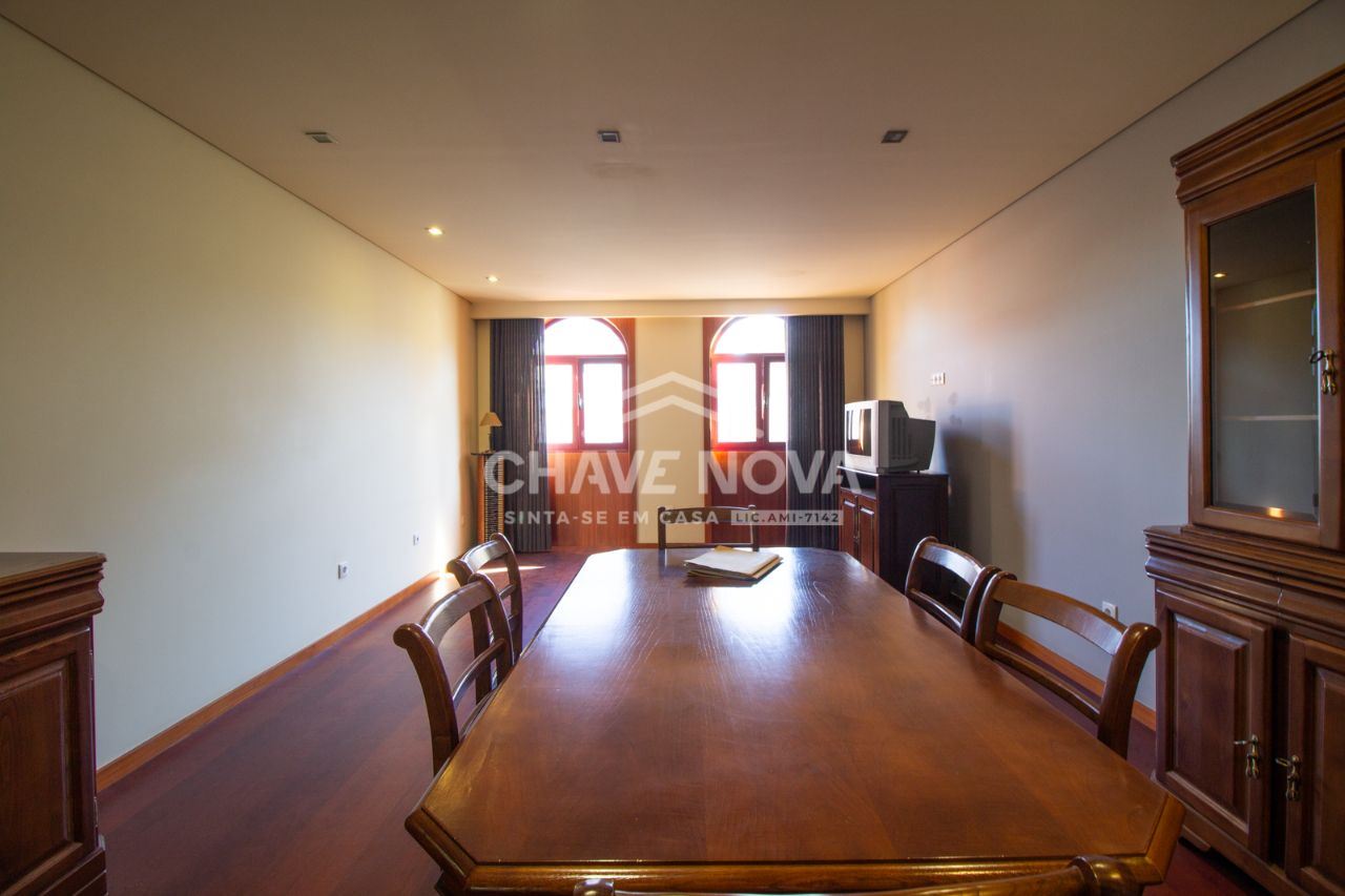 Moradia T4 para Venda em Aguçadoura e Navais