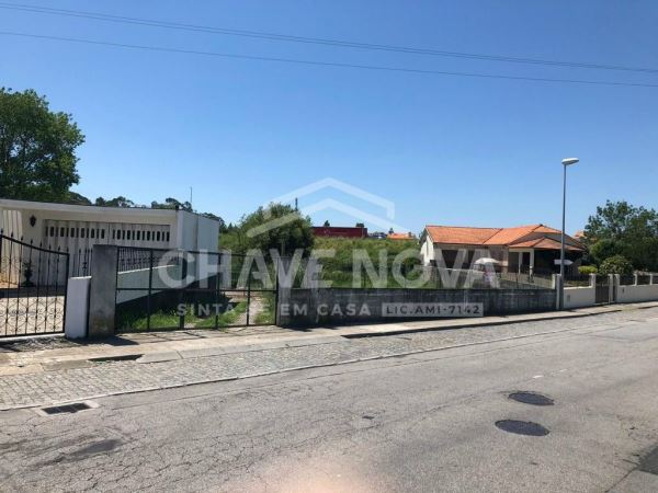 Terreno 1130 m² P/ Atividades Económicas