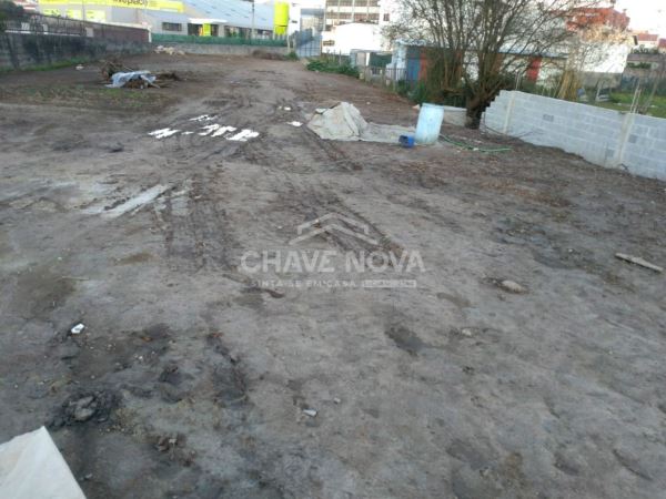 Terreno 1130 m² P/ Atividades Económicas