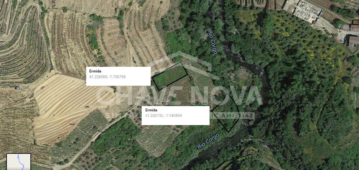 Moradia T2 para Venda em Nogueira e Ermida