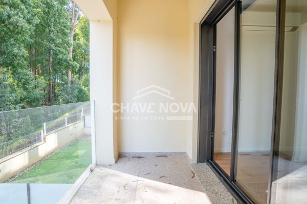 T3 Novo c/ Varanda e Lugar de Garagem em Avintes