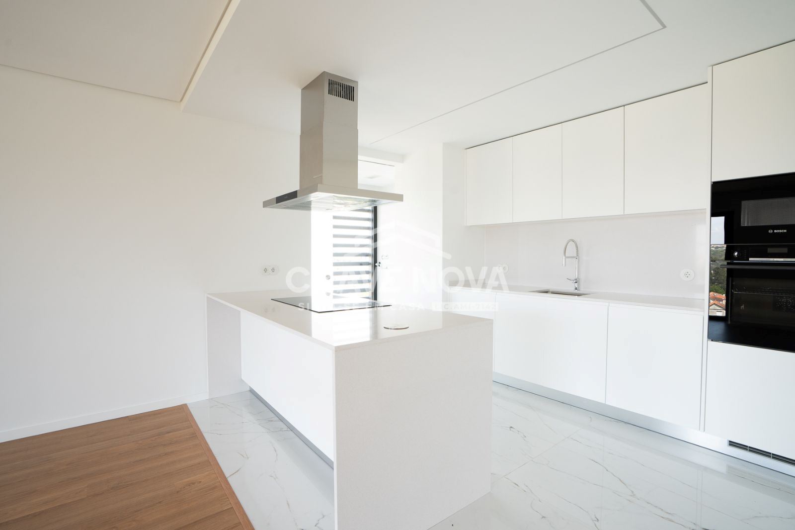 T2 Novo c/ Varanda e Lugar de Garagem em Avintes