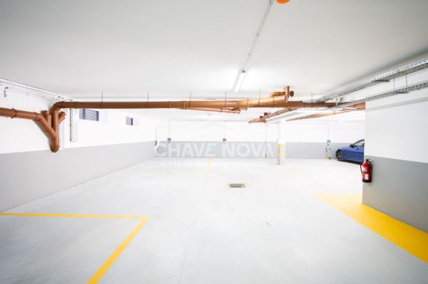T2 Novo c/ Varanda e Lugar de Garagem em Avintes