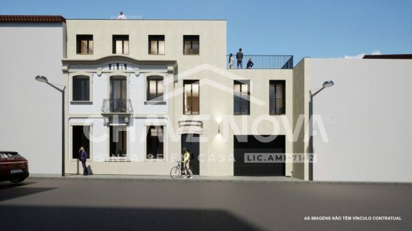 Apartamento T2 Centro Aveiro. Garagem e terraço. Condomínio com jardim.