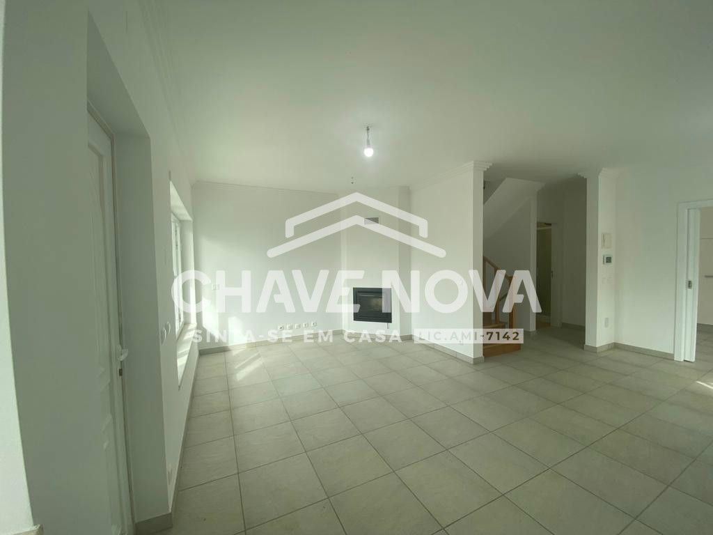 Moradia T3 para Venda em Ericeira Foto 7 / 17