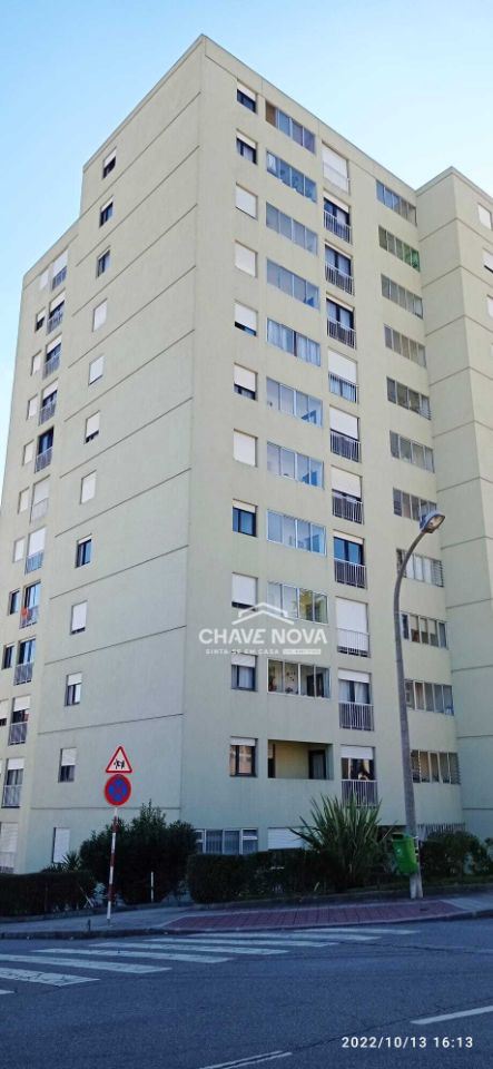 Apartamento T3 para Arrendamento em Gondomar (São Cosme), Valbom e Jovim Foto 1