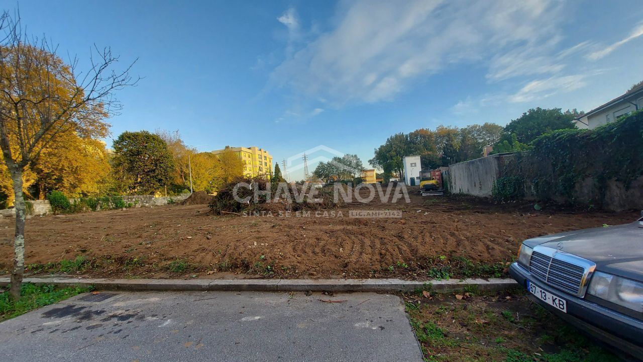 Loja para Venda em São Mamede de Infesta e Senhora da Hora