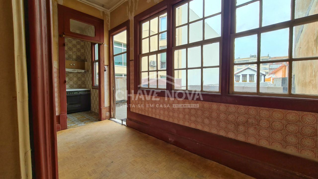 Prédio para Venda em Custóias, Leça do Balio e Guifões