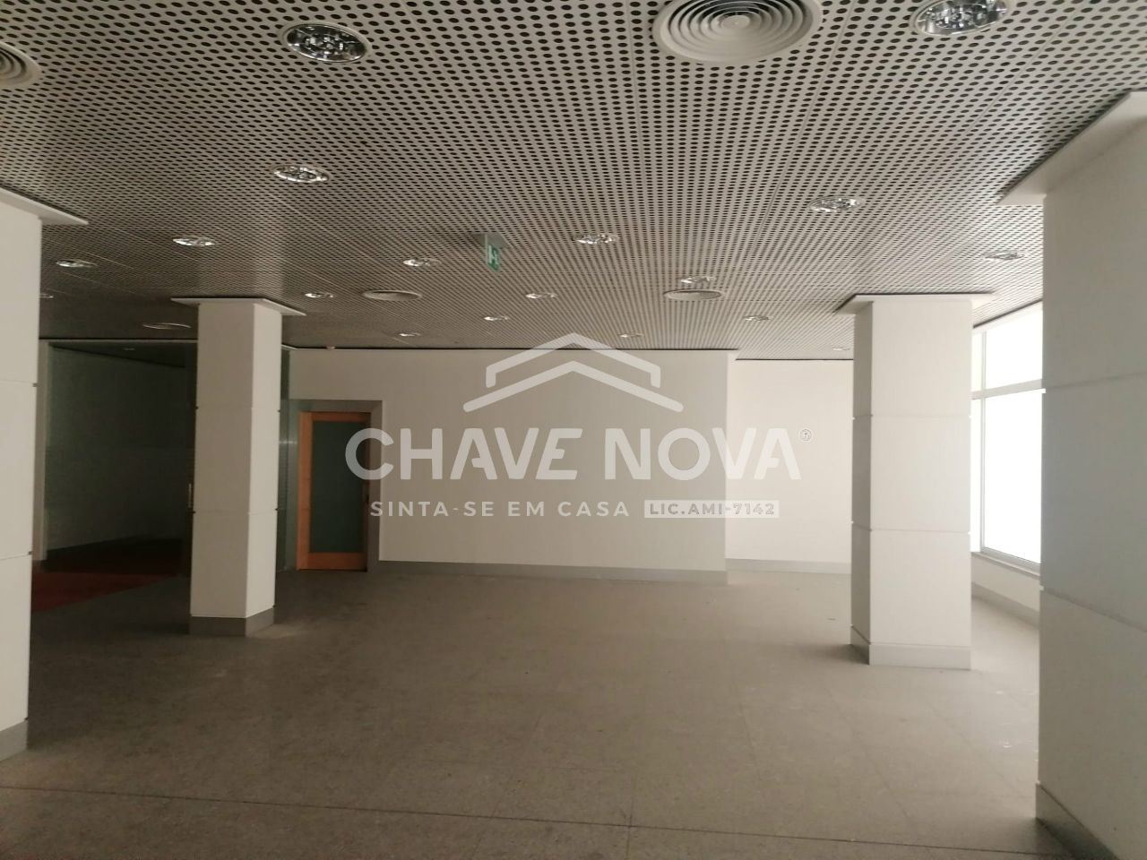 Duas Lojas,  no centro da cidade de Aveiro 