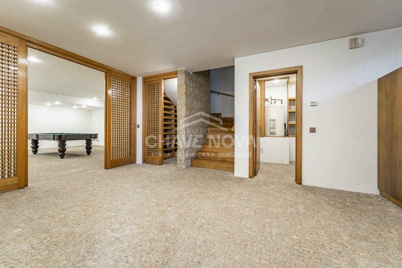 Moradia T4 para Venda em Custóias, Leça do Balio e Guifões