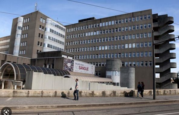 Prédio na zona Histórica do Porto