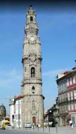 Prédio na zona Histórica do Porto