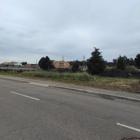 Land for sale in Vila Nova de Gaia, Portugal — €80,000