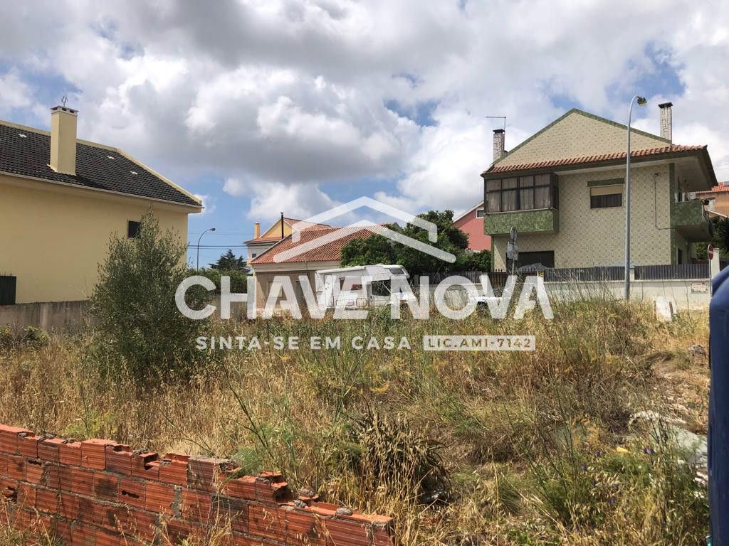 Terreno para moradia individual com projeto aprovado