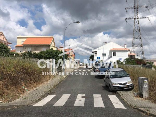 Terreno para moradia individual com projeto aprovado
