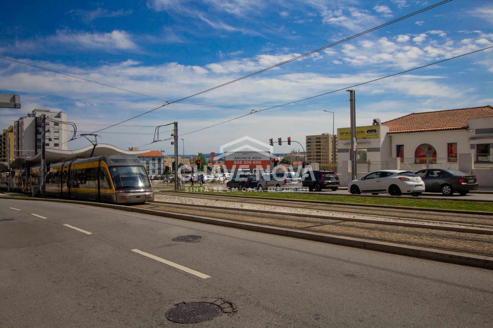 Escritório à venda na Avenida da República de Vila Nova de Gaia (metro).