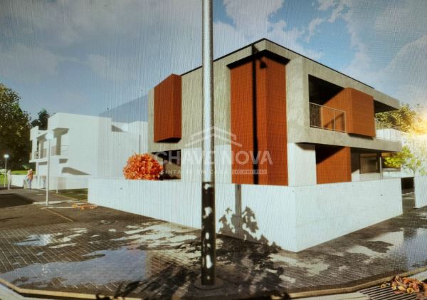 Land for sale in Maia, Portugal — €105,000