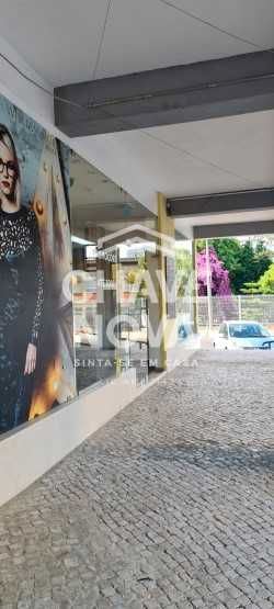 Loja para Venda em Olivais Foto 4