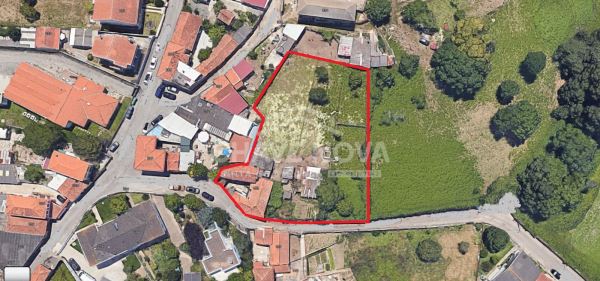 Land for sale in Vila Nova de Gaia, Portugal — €295,000