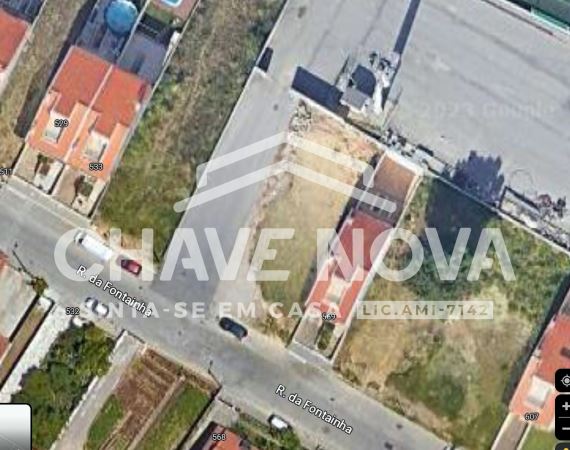 Land for sale in Vila Nova de Gaia, Portugal — €65,000