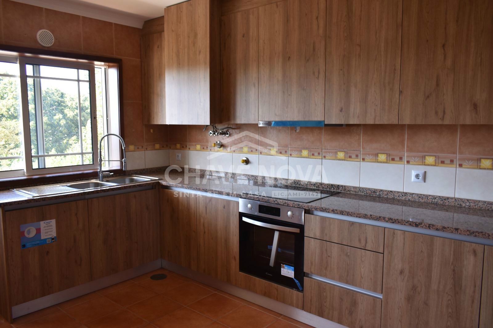 Moradia T3 para Venda em Branca