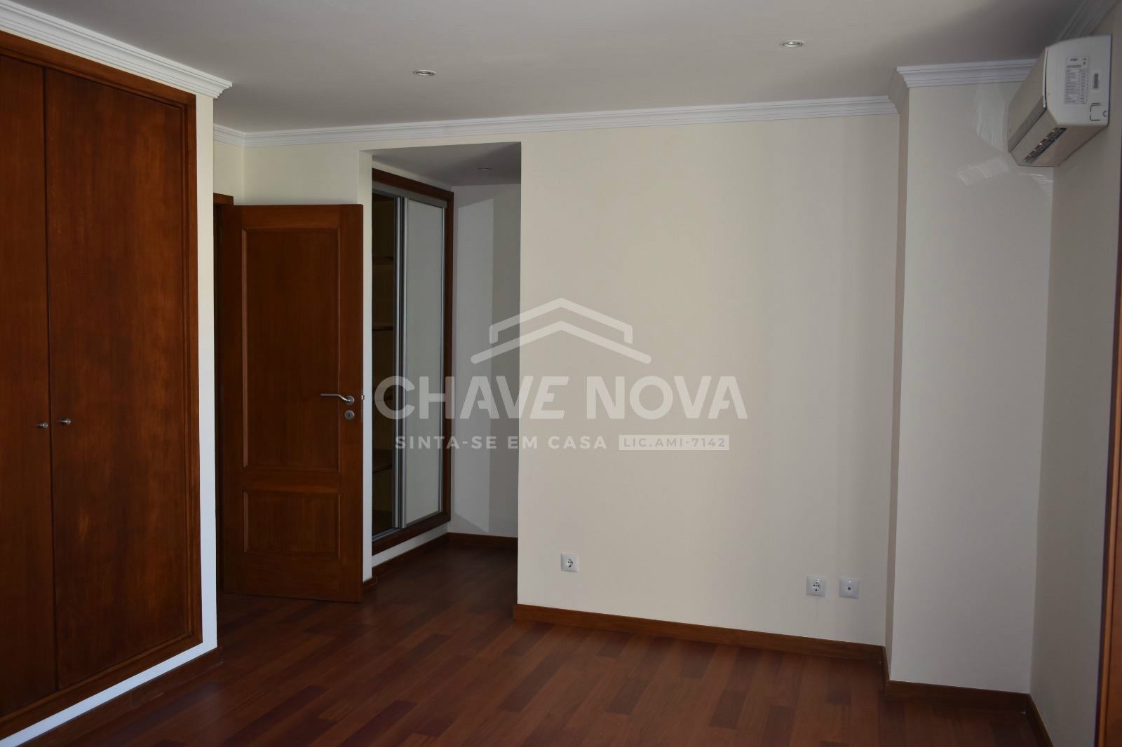 Moradia T3 para Venda em Branca