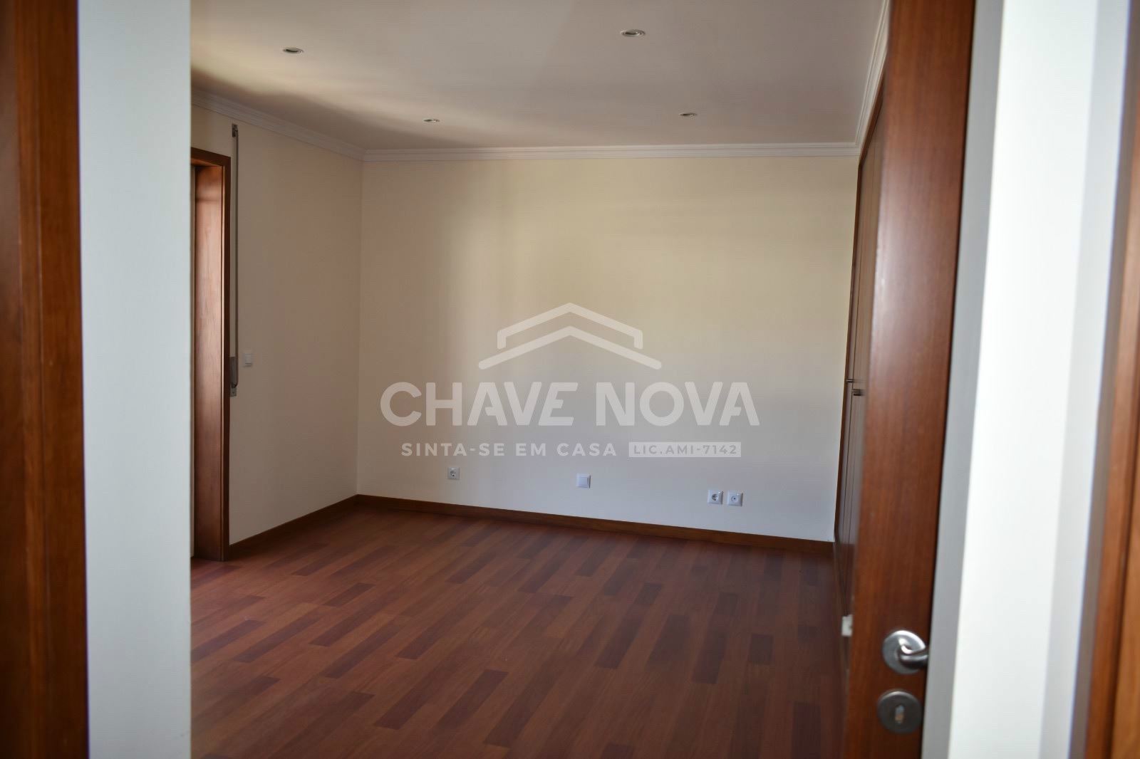 Moradia T3 para Venda em Branca