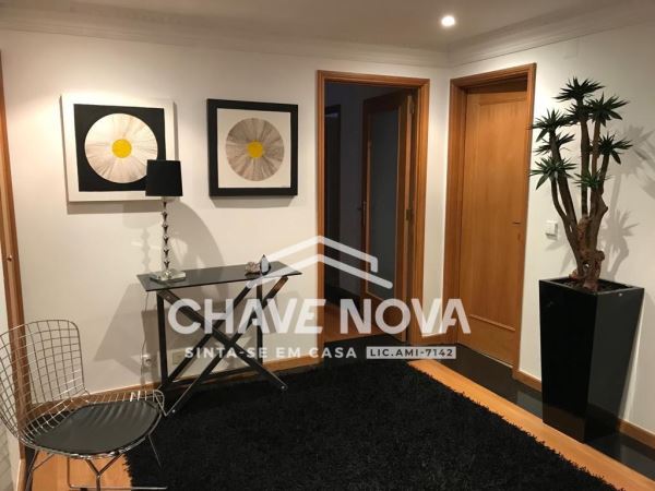 Apartamento T5 venda  com vista mar, na Madalena Vila Nova Gaia 