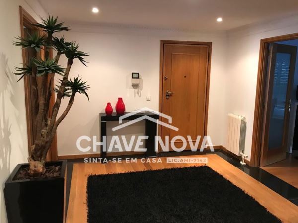 Apartamento T5 venda  com vista mar, na Madalena Vila Nova Gaia 