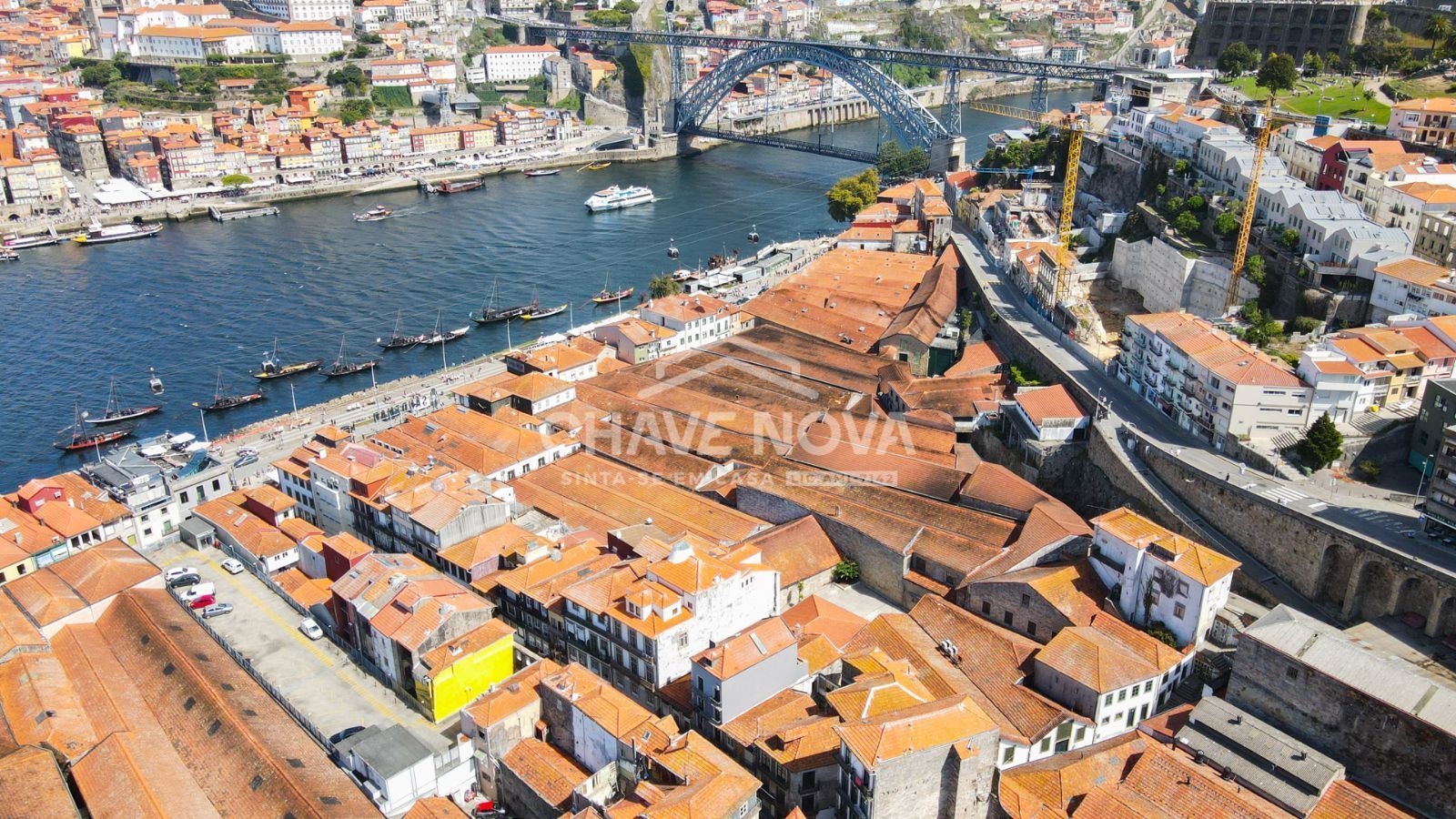 Apartamento T1 no novo Empreendimento - Edifício Cândido dos Reis 107, perto do Cais de Gaia