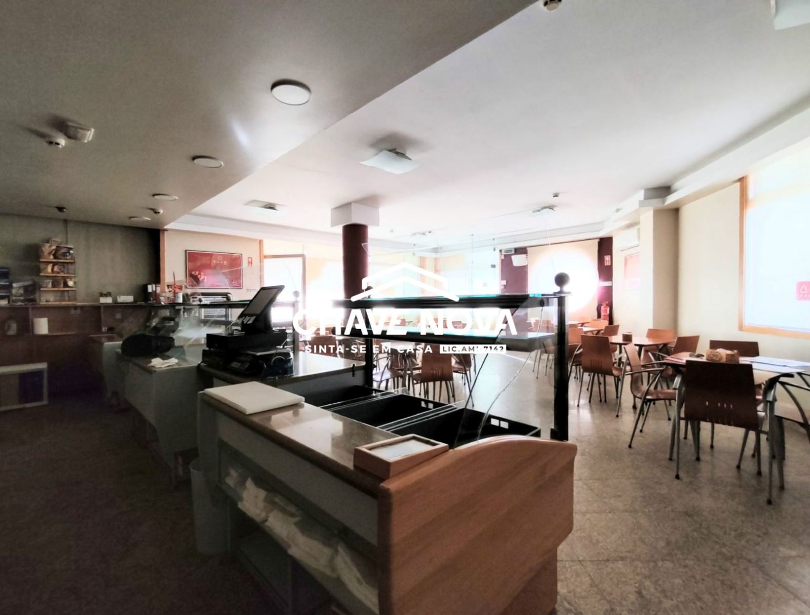 Loja para Trespasse em São Miguel do Souto e Mosteirô