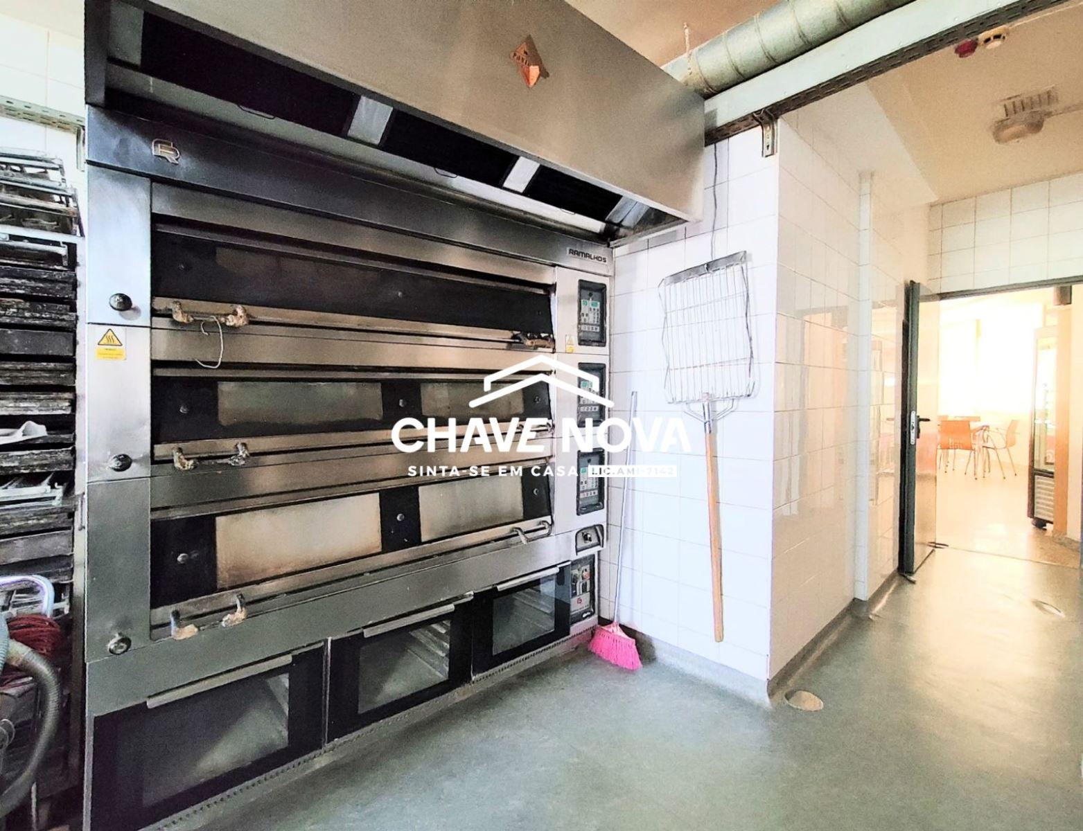 Loja para Trespasse em São Miguel do Souto e Mosteirô