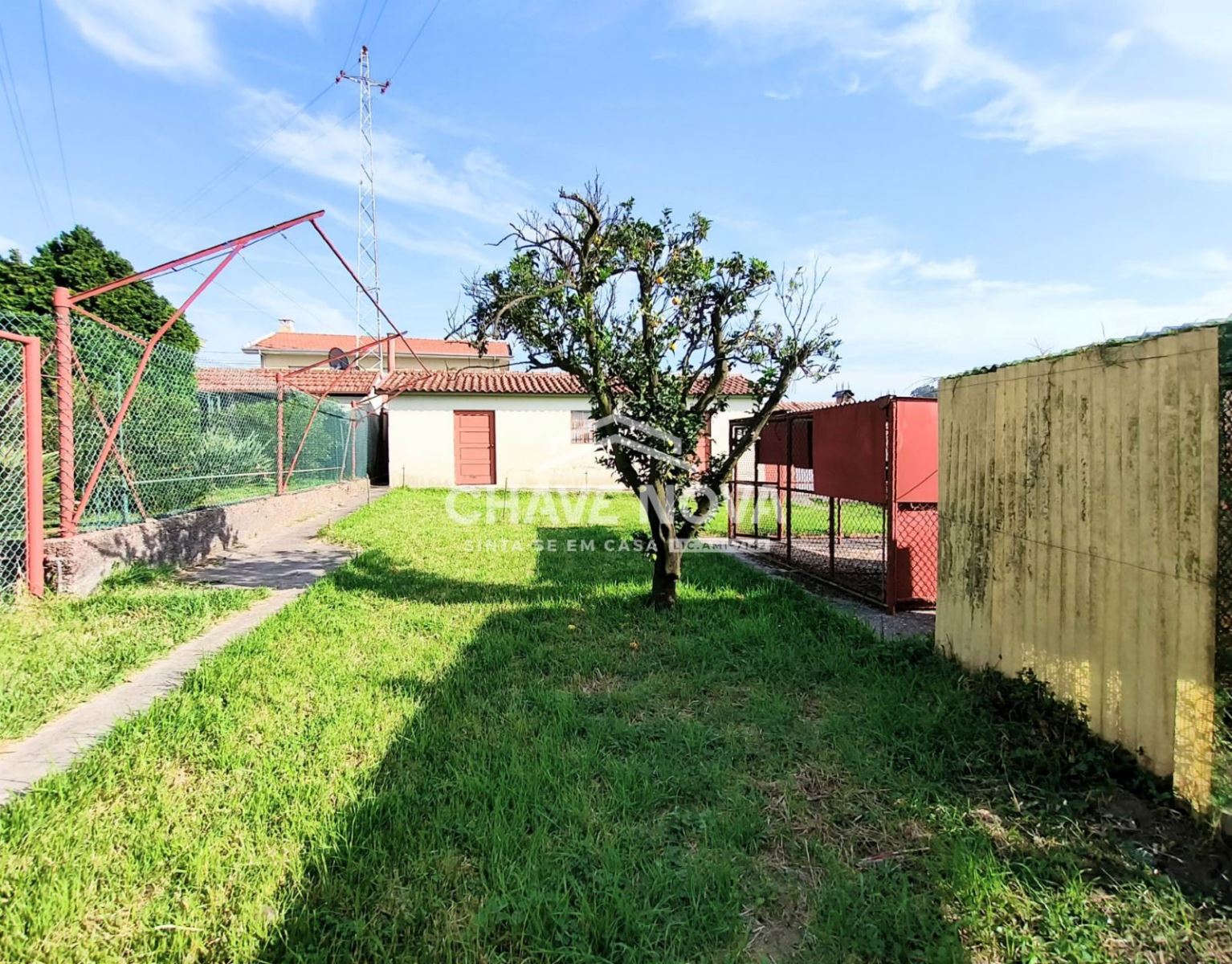 Moradia isolada T3 para venda em Lourosa