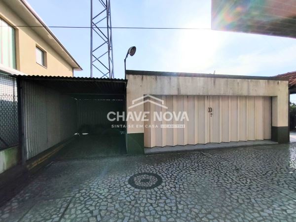 Moradia isolada T3 para venda em Lourosa