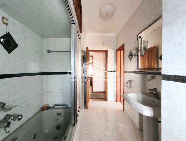 Moradia isolada T3 para venda em Lourosa