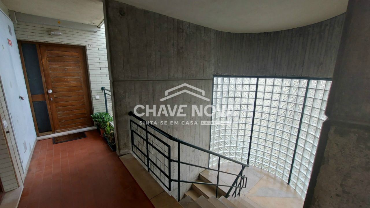 Apartamento T2 - Senhora da Hora 
