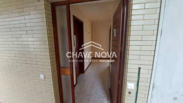 Apartamento T2 - Senhora da Hora 
