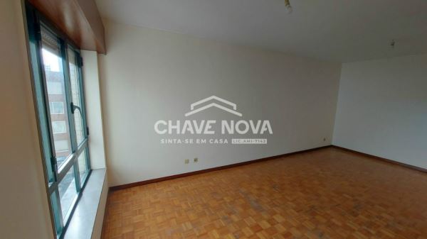 Apartamento T2 - Senhora da Hora 
